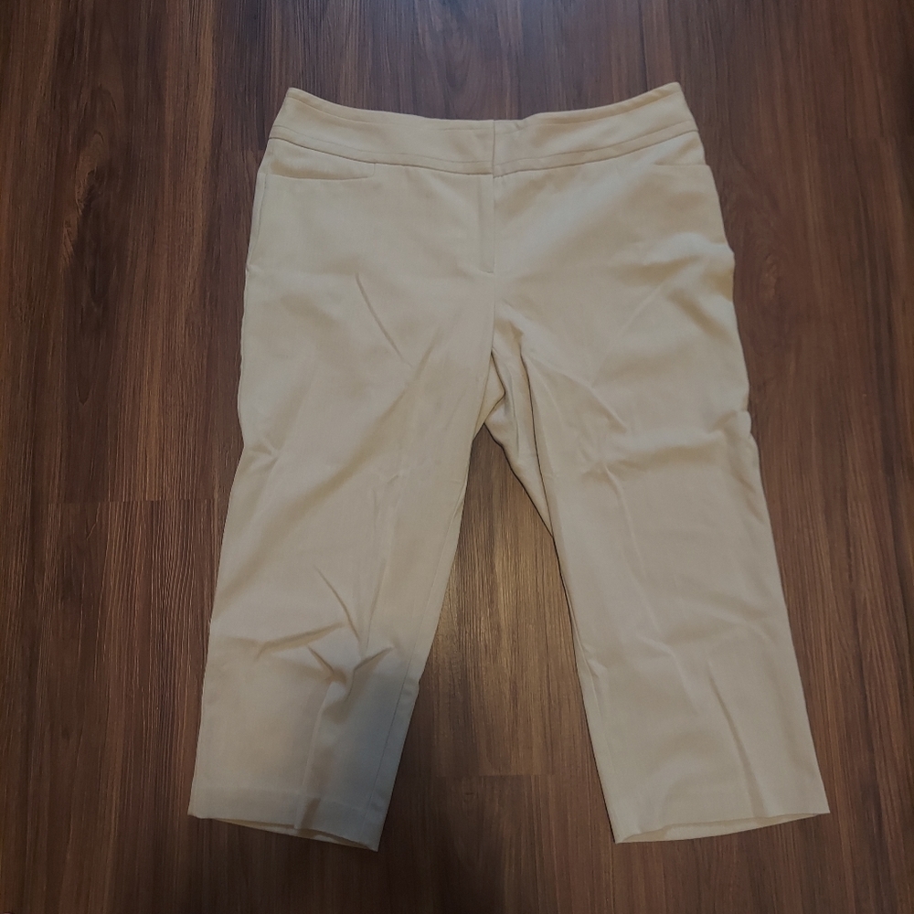 Maurices Cropped Capri Dress Pants